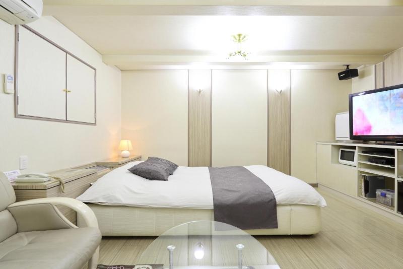 Hotel Mint House -Resort And Relaxation- Mihama  Exterior photo